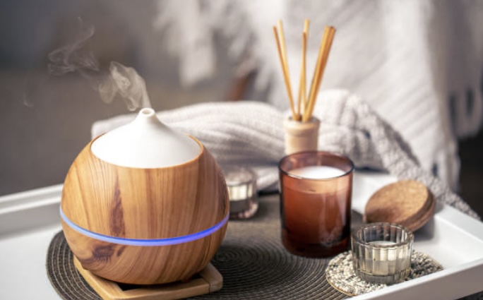 what is the difference between humidifiers and diffusors