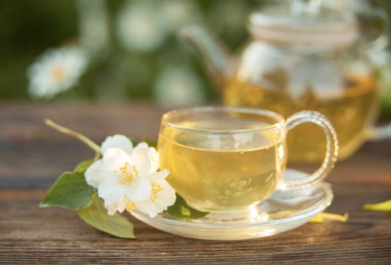 drink white tea for health benefits