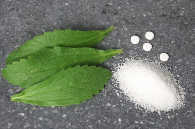 is stevia a natural sweetener or not